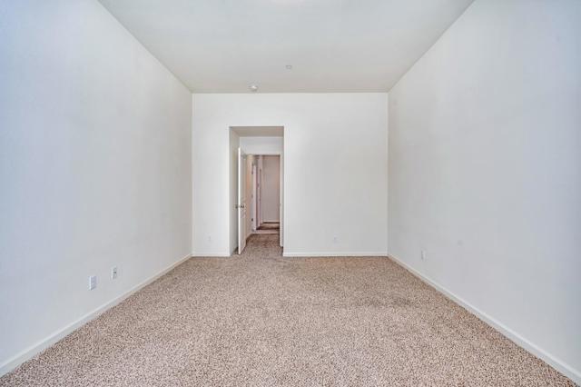 1149 Bellflower Way, Los Banos CA: https://media.crmls.org/mediaz/3f0864b5-73c0-4f5c-b997-c3c1cd99458f.jpg