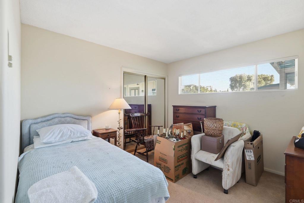 5455 Parkview Dr - photo 16