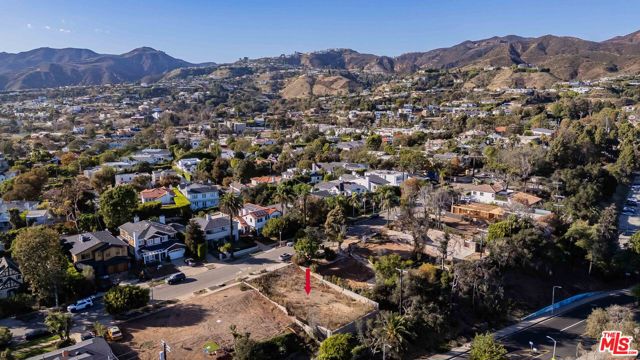 716 El Medio Avenue photo 4