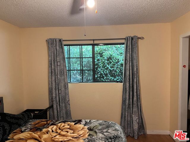 4345 W 154th Street, Lawndale CA: https://media.crmls.org/mediaz/3f0ba043-bba3-4056-9265-95737c4b1415.jpg