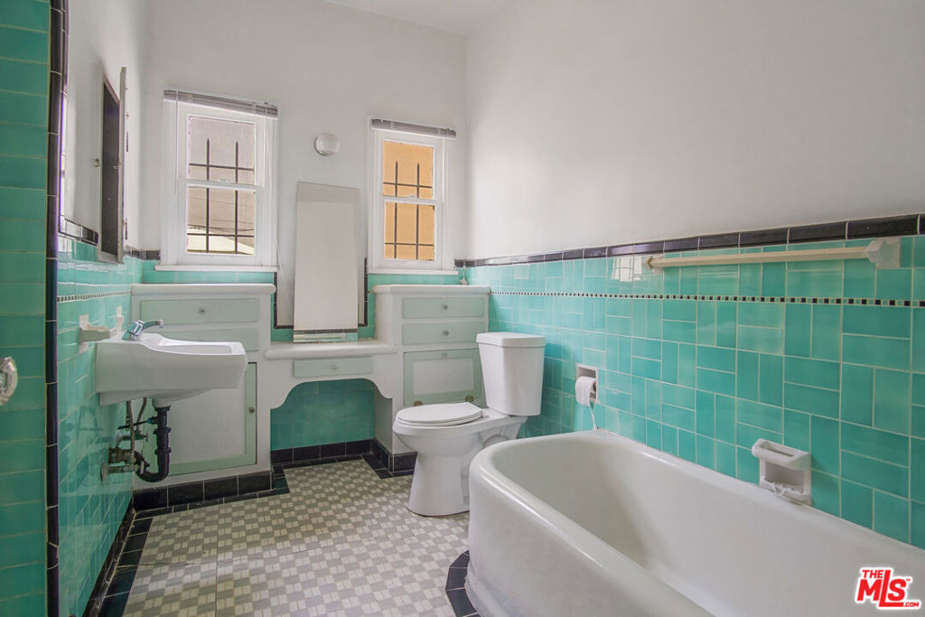 MLS #25621165 image #19