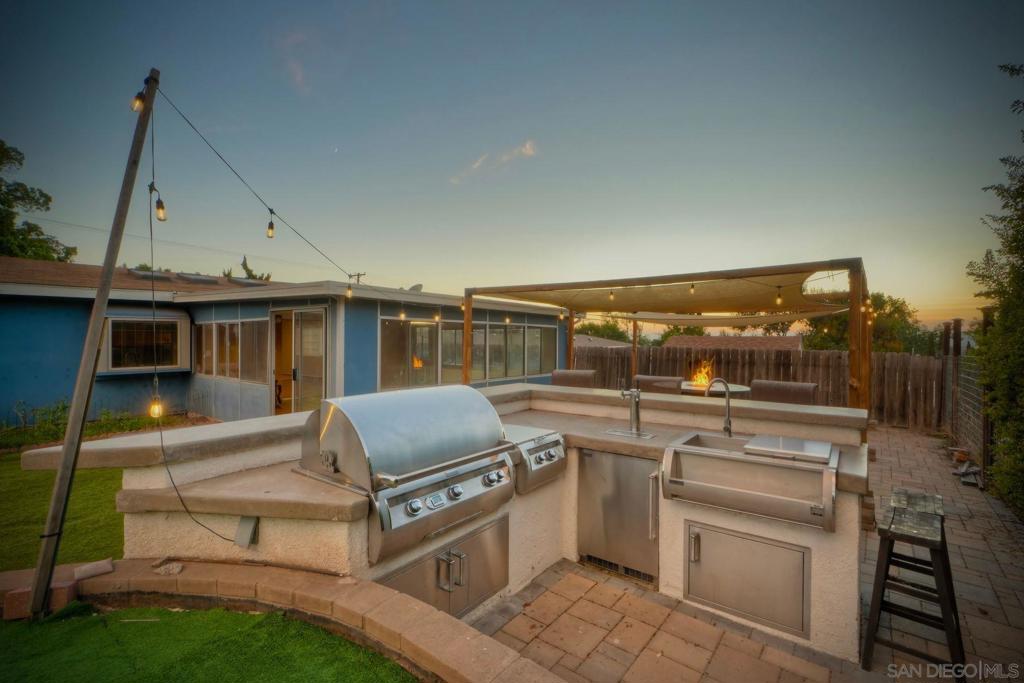 MLS #250042674SD image #22