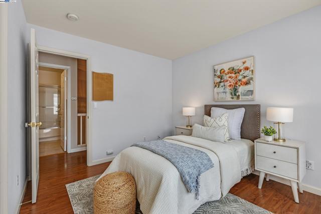 3463 Ellery Cmn, Fremont CA: https://media.crmls.org/mediaz/3f0dda4b-d7ac-498d-865a-1ea969e0eddc.jpg
