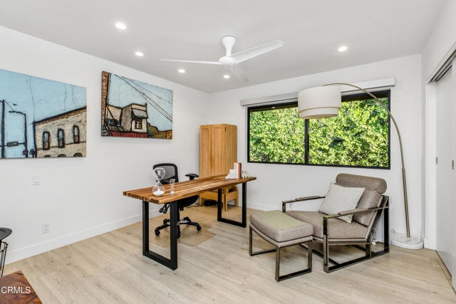 1240 Chateau Road, Pasadena CA: https://media.crmls.org/mediaz/3f0df731-504f-4827-9139-ef3bee848e2c.jpg
