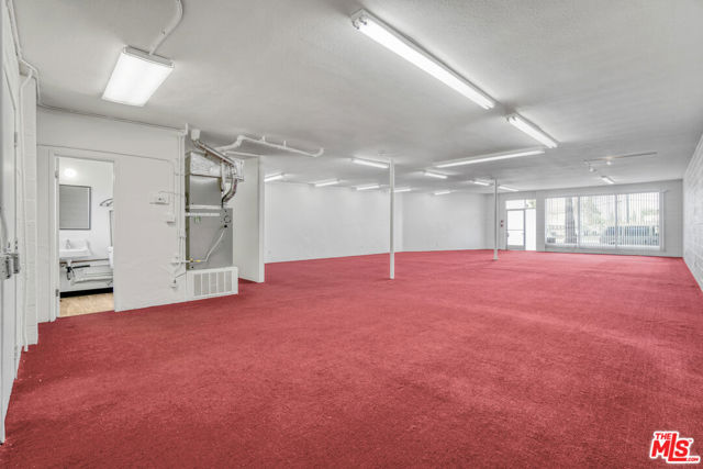 Image 8 of 19 For 21512 Norwalk Boulevard