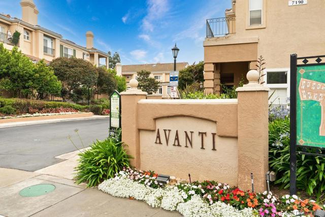 7175 Calabria Ct., San Diego CA: https://media.crmls.org/mediaz/3f0e3e1c-9c04-4dce-807a-9d31501a518c.jpg