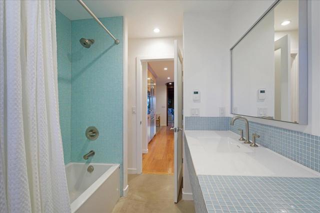 1004 W Cliff Drive, Santa Cruz CA: https://media.crmls.org/mediaz/3f0e739f-3b18-4e2f-9183-23bc30fb4e91.jpg