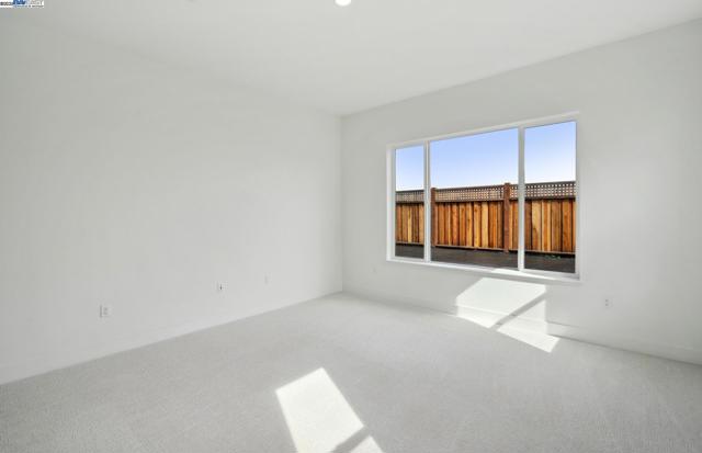17654 Brightwood Avenue, Lathrop CA: https://media.crmls.org/mediaz/3f0efa69-08a9-4394-9d8a-eeea1422e33e.jpg