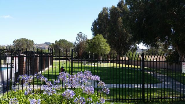 13568 Quail Summit Road, Moorpark CA: https://media.crmls.org/mediaz/3f0fb8f8-860f-4e84-8be7-9f006d5dff9a.jpg
