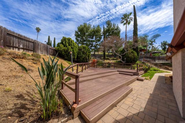 Detail Gallery Image 17 of 25 For 1367 Heritage Ct, Escondido,  CA 92027 - 3 Beds | 2 Baths