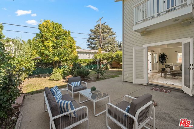 4224 Madison Avenue, Culver City CA: https://media.crmls.org/mediaz/3f11d050-283d-4a81-8903-f0a61b3069f1.jpg