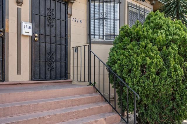 1218 13th Avenue, Oakland CA: https://media.crmls.org/mediaz/3f13dd9b-26a1-4169-b141-ffc6a45c4633.jpg