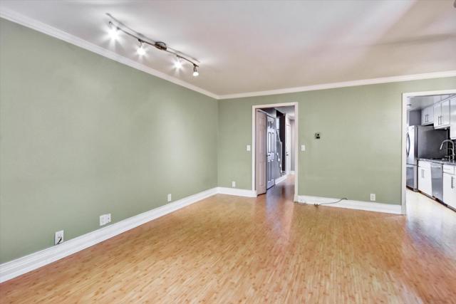 175 Evandale Avenue, Mountain View CA: https://media.crmls.org/mediaz/3f14532d-7007-442e-b4a2-b073665bb96c.jpg