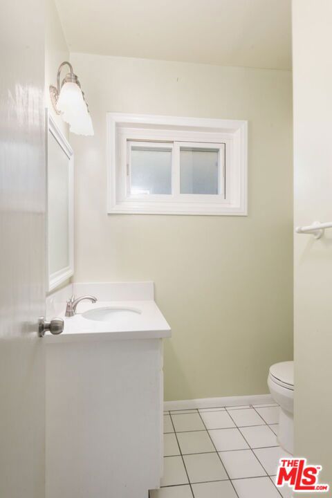 8335 W Manchester Avenue, Playa del Rey CA: https://media.crmls.org/mediaz/3f154dc4-2704-430d-9c67-92ba43caa83e.jpg