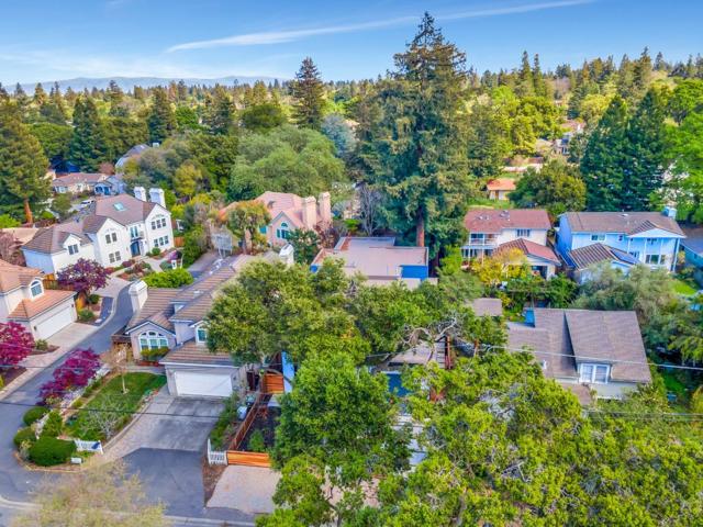 546 9th Avenue, Menlo Park CA: https://media.crmls.org/mediaz/3f16205b-5f3b-4aa6-b841-84655243cbe9.jpg