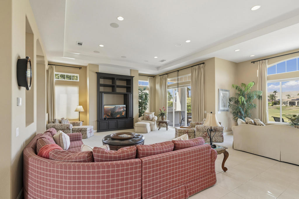 MLS #219138469DA image #11