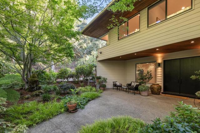 Image 2 of 35 For 3 Oak Forest Court