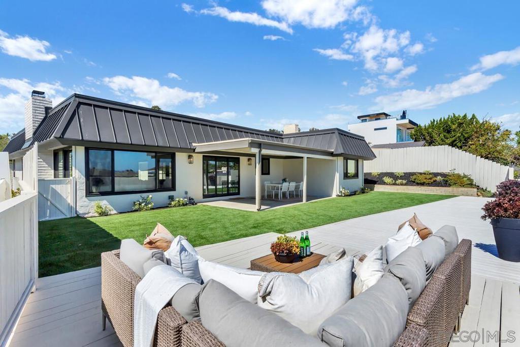 2105 Harbour Heights Rd - photo 12