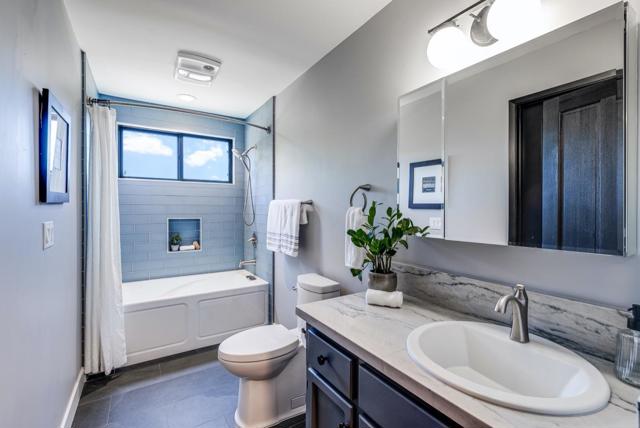 407 Quail Run, Aptos CA: https://media.crmls.org/mediaz/3f185811-374d-4966-920c-cf108e05cc28.jpg
