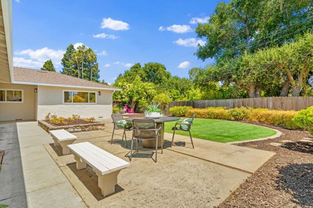 761 Woodstock Lane, Los Altos CA: https://media.crmls.org/mediaz/3f1a6387-25d0-4ba7-a34f-4fe97a6f8c14.jpg
