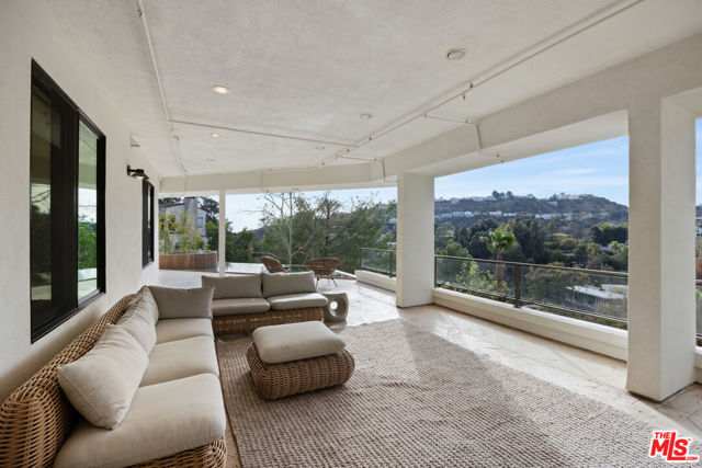 Image 42 of 57 For 2671 Astral Drive