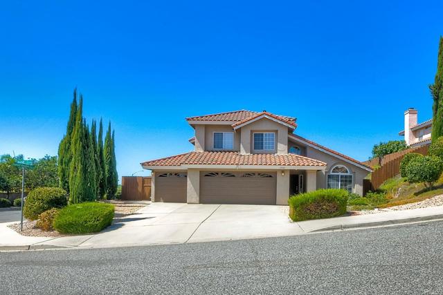 Detail Gallery Image 1 of 1 For 1905 Skyhill Pl, Escondido,  CA 92026 - 3 Beds | 2/1 Baths