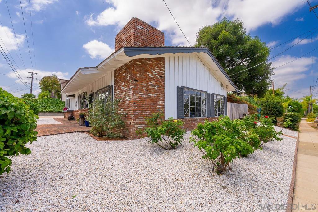 705 Beacon Pl - photo 7