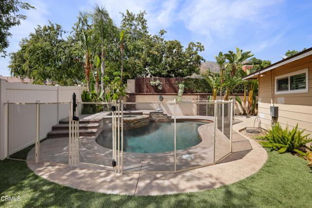 1110 Coronet Avenue, Pasadena CA: https://media.crmls.org/mediaz/3f1e0f39-4fa1-45ba-b881-a3b1d74afe9c.jpg
