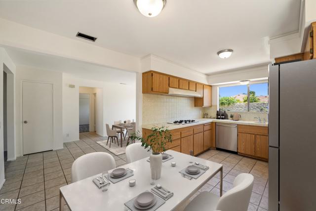 Detail Gallery Image 18 of 46 For 1848 Savannah Ave, Ventura,  CA 93004 - 4 Beds | 2 Baths