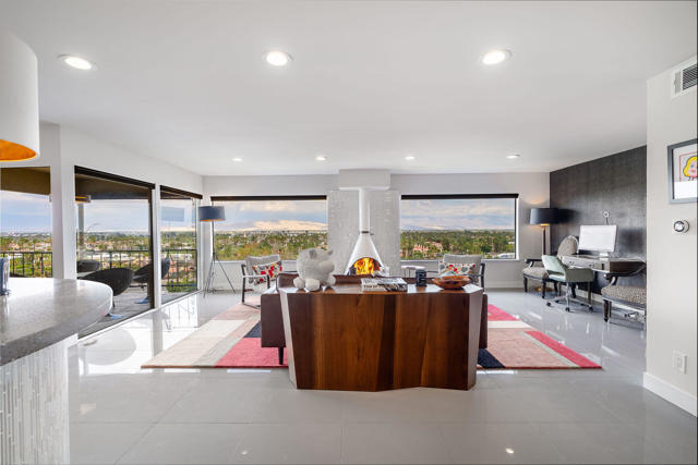 Image 16 of 48 For 2145 Southridge Drive