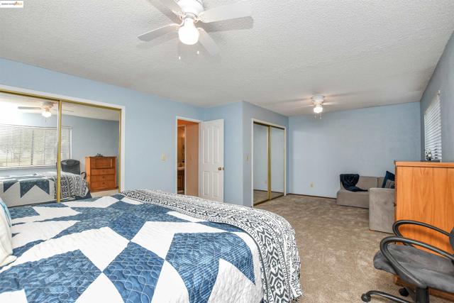 3215 Ohara Ave, Brentwood CA: https://media.crmls.org/mediaz/3f20165e-3827-419c-b27e-59dc0cb12c0d.jpg