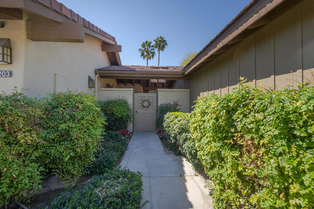 MLS #219135792DA image #3