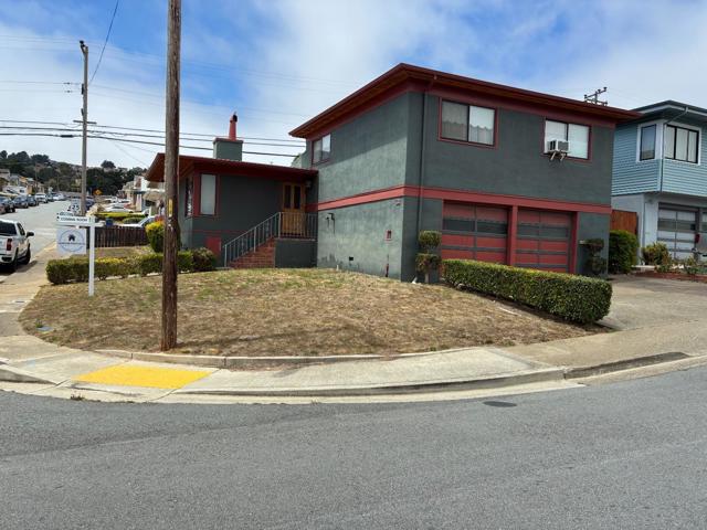400 Zamora Drive, South San Francisco CA: https://media.crmls.org/mediaz/3f2115ad-9348-4c3e-91ce-331e7d606866.jpg