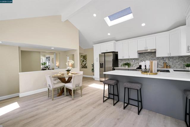 767 47Th St, Oakland CA: https://media.crmls.org/mediaz/3f226ecd-e358-4237-bc5c-99c442ce473e.jpg