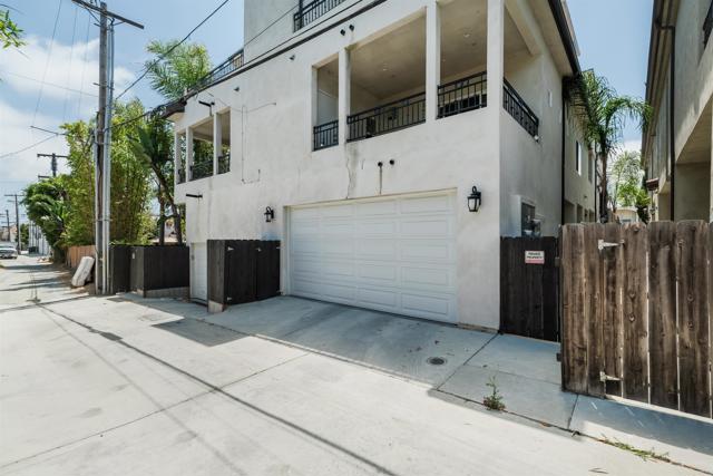 Detail Gallery Image 31 of 39 For 4057 Lamont St, San Diego,  CA 92109 - 3 Beds | 2/1 Baths