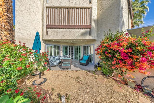 1490 S Camino Real, Palm Springs CA: https://media.crmls.org/mediaz/3f24163b-5b96-424e-a460-116700139e65.jpg