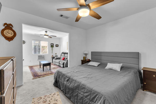 Image 50 of 64 For 52680 Avenida Martinez