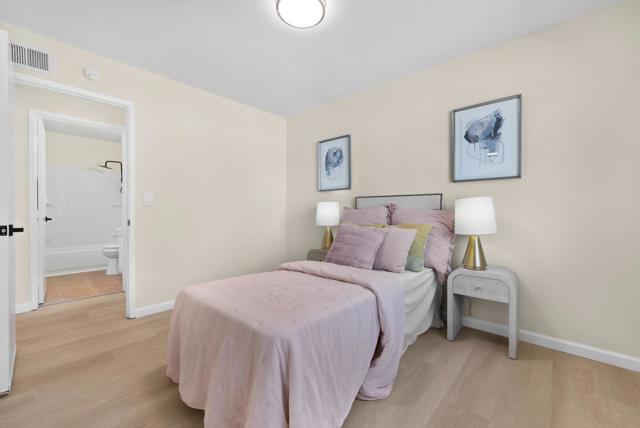 4243 Comet Circle, Union City CA: https://media.crmls.org/mediaz/3f256a71-24b2-4da7-8e05-4f352d324bb5.jpg