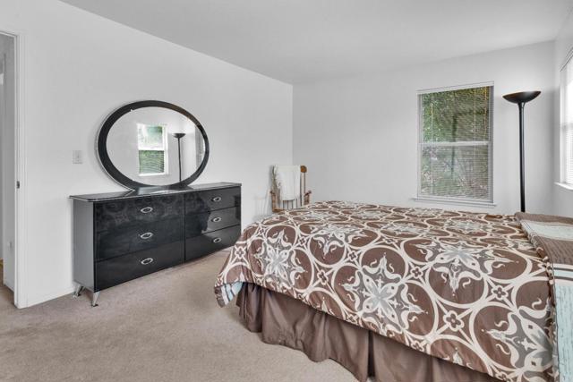 310 Mustang Court, King City CA: https://media.crmls.org/mediaz/3f25740e-7959-4659-8577-59213191d0cf.jpg