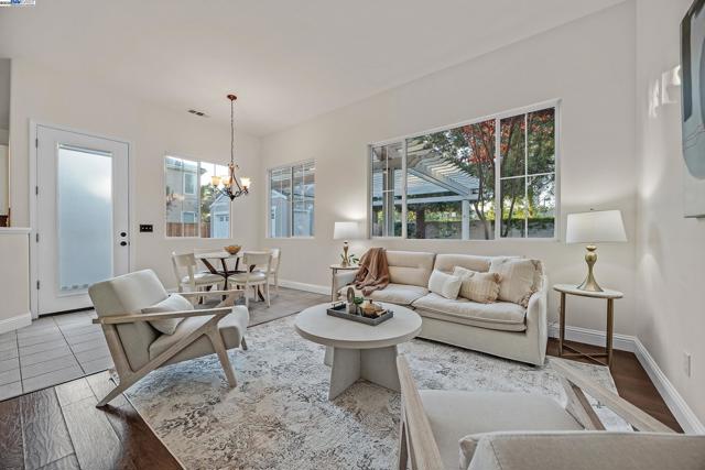 6424 Altamar Cir., Livermore CA: https://media.crmls.org/mediaz/3f285cb9-8086-4179-8a70-ac40a25d7305.jpg
