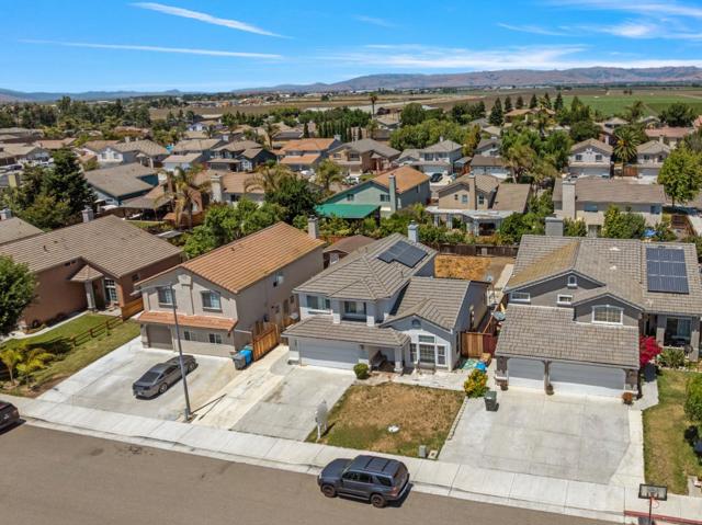 730 Marseille Drive, Hollister CA: https://media.crmls.org/mediaz/3f290061-6c50-476e-afb3-9b84d2618ae5.jpg