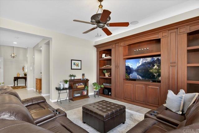 Detail Gallery Image 13 of 74 For 877 Hidden View Ln, Escondido,  CA 92027 - 4 Beds | 2/1 Baths