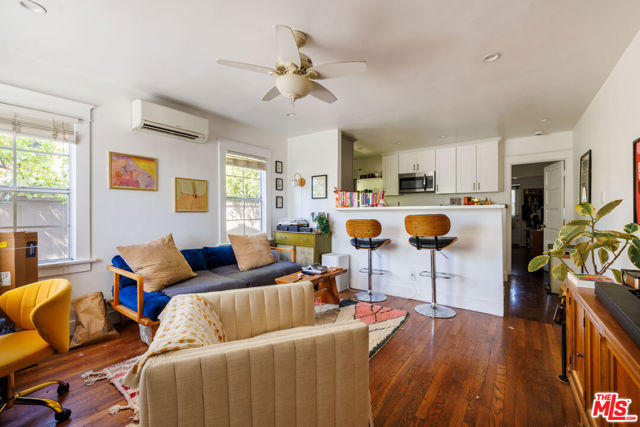 5009 Stratford Road photo 13