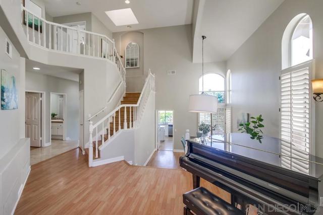 Image 5 of 56 For 9308 Chabola Rd