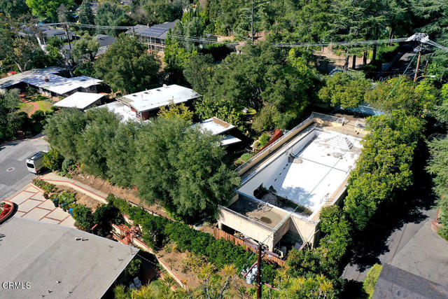 Detail Gallery Image 5 of 5 For 4888 Tocaloma Ln, La Canada Flintridge,  CA 91011 - – Beds | – Baths