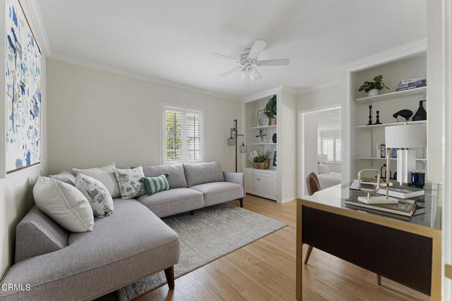 604 N Sunnyslope Avenue, Pasadena CA: https://media.crmls.org/mediaz/3f2c827c-2c25-40ba-b609-9b1f75298bde.jpg