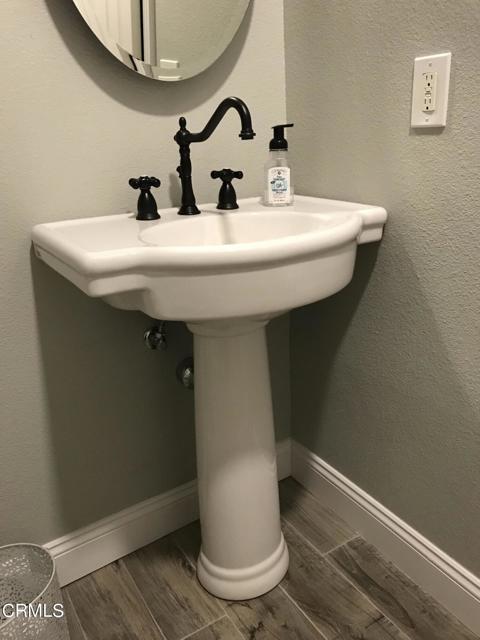 Detail Gallery Image 28 of 33 For 838 Margarita Calle Margarita, Thousand Oaks,  CA 91360 - 4 Beds | 2/1 Baths