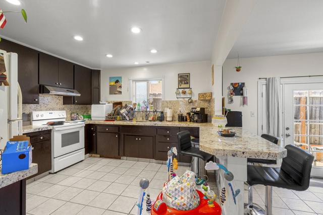 938 College Drive, San Jose CA: https://media.crmls.org/mediaz/3f2e262c-752e-4e72-8f85-3816bd8be8cf.jpg
