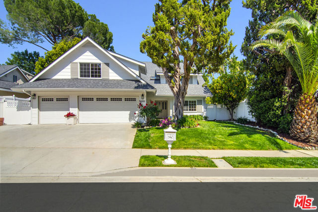 5020 Dantes View Drive, Agoura Hills CA: https://media.crmls.org/mediaz/3f2f3163-b0b3-4742-a08d-84f8303ada26.jpg