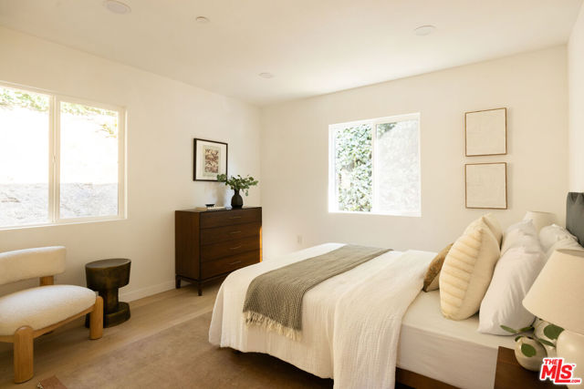 1336 Armadale Avenue, Los Angeles CA: https://media.crmls.org/mediaz/3f2fe50a-37eb-4e8b-9130-5ba4e9119e16.jpg